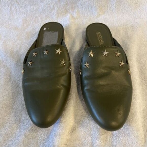 MICHAEL KORS Women's Green Leather Natasha Star Studded Slip On Mules Shoes 5.5 - Picture 2 of 5